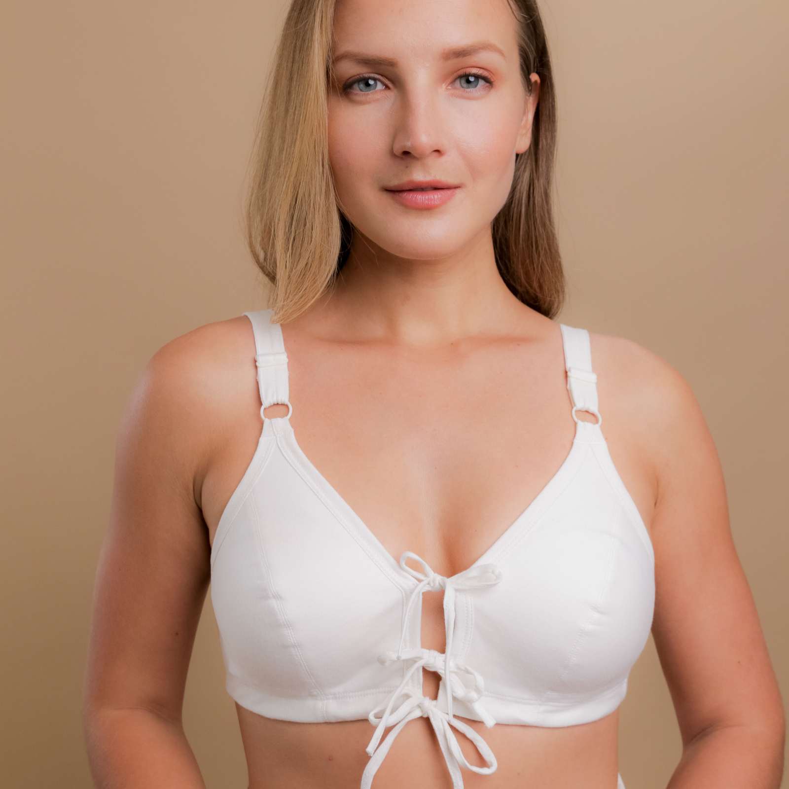 Beware of Bra Scratching and Its Effects -- Cottonique - Allergy-free  Apparel